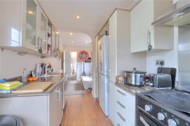 3 bed Semi-Detached for sale Image 4