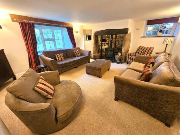Sitting Room.jpg