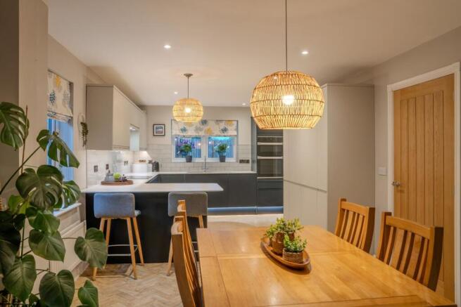 Kitchen diner/living area