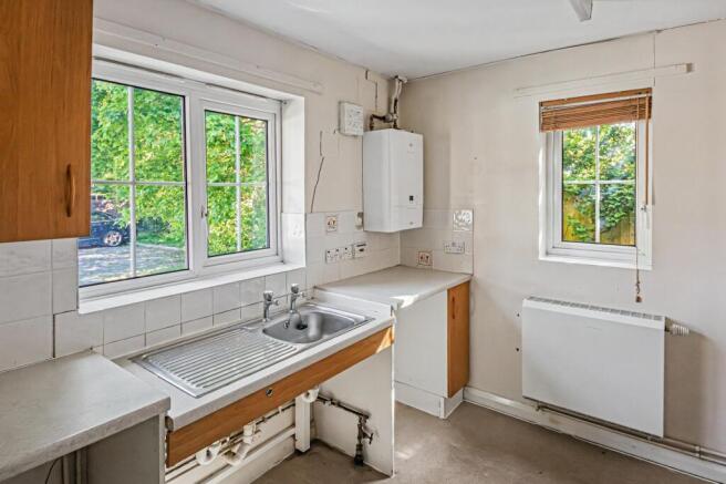 4 Ferris Close, Rowde, Devizes, SN10 2NJ