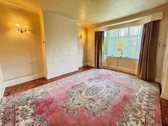 3 bed Semi-Detached for sale Image 4