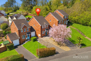 4, Curlew Close, Torquay TQ2 7GH