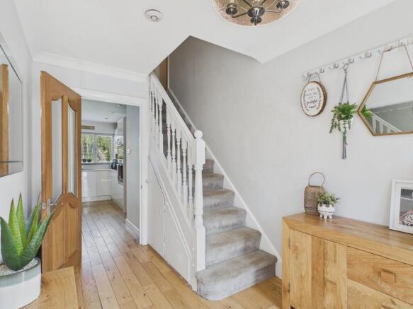 4 bed Semi-Detached for sale Image 5