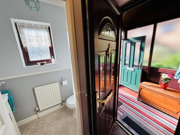 8woodporch1.jpg