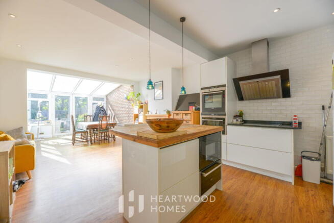 Colney Heath Lane, St. Albans, AL4 0TU - More