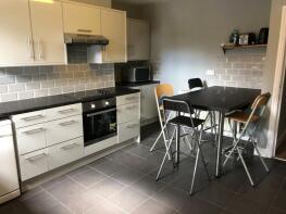 2, Ridgeway Terrace, Delph Lane, Woodhouse, Leeds LS6 2HU