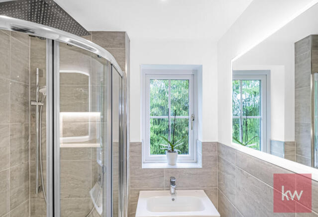 Bedroom One Ensuite