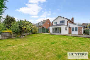 13, Hall Park Avenue, Horsforth, Leeds LS18 5LN