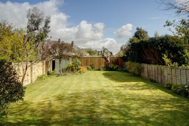 Garden 2.jpg
