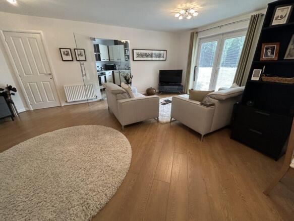 2 bed Apartment for sale Image 7