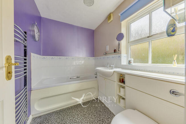 En-suite Bathroom