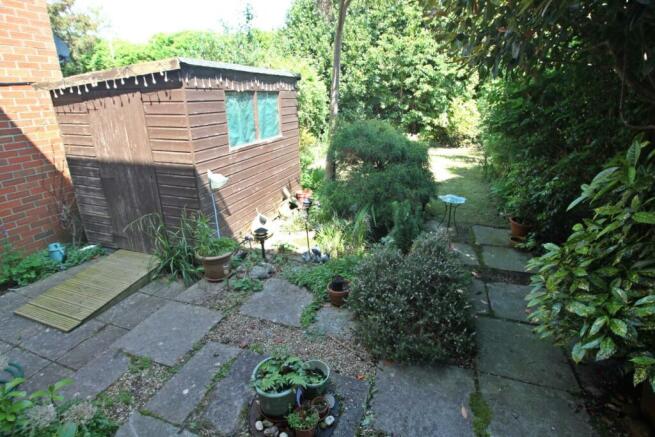 Garden 1.JPG