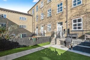 47, Brunswick Place, Heckmondwike WF16 0LE