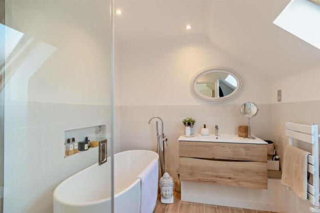 8569158-interior10-800.jpg