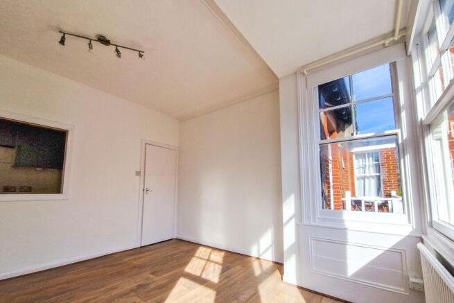 Flat 4, 34 Sackville Road, Hove BN3 3FB