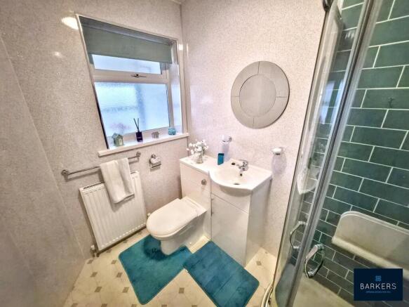 2 bed Semi-Detached Bungalow for sale Image 9