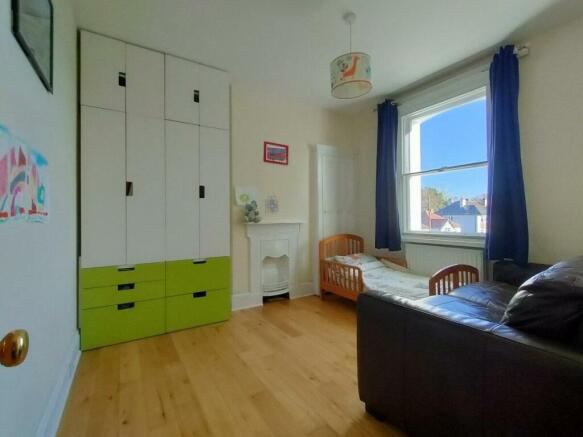 Photo 11