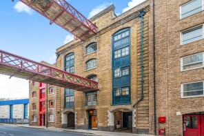 Flat 1, 78 St Thomas Wharf, Wapping High Street, London E1W 2NB