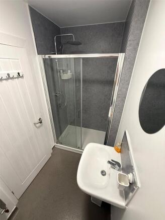 1 bed Not Specified to rent Image 8