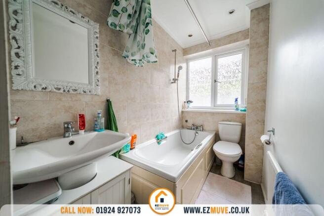 4 bed Semi-Detached for sale Image 9