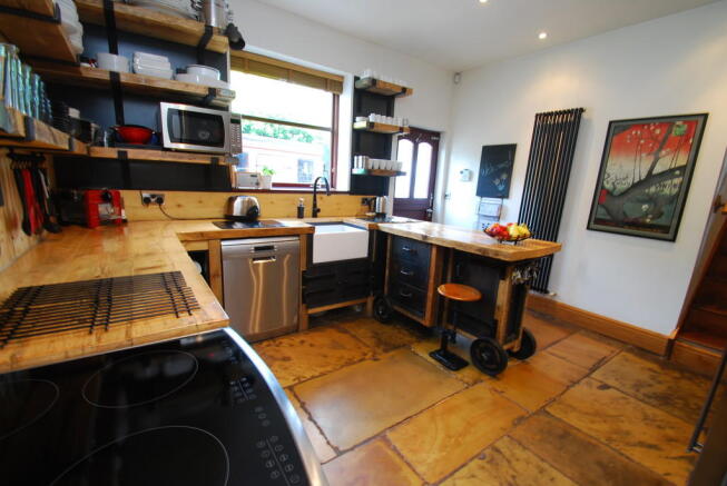 Photo 7