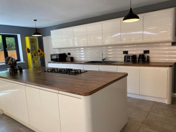 Breakfast Kitchen