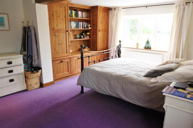 bedroom 3.1.JPG