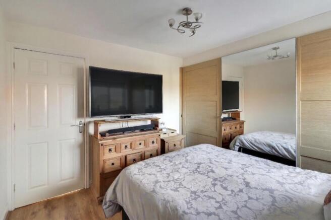 3 bed Detached for sale Image 11