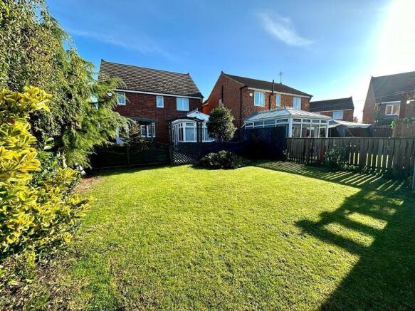 4 bed Detached for sale Image 5