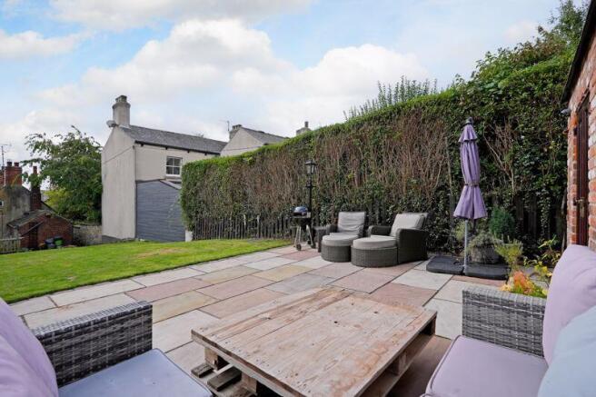 Patio & Garden 