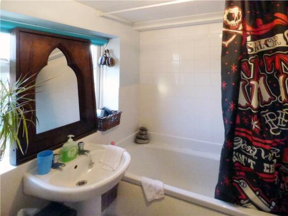 Photo 7