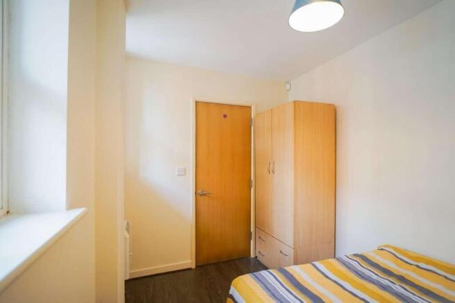 1 bed Flat to rent Image 7