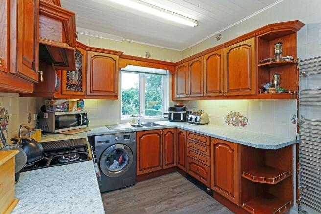 3 bed Semi-Detached for sale Image 10