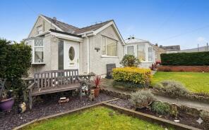 5 Ferndale, Ffordd Glanffynnon, Caernarfon LL55 4PS