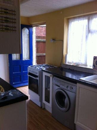 Photo 3
