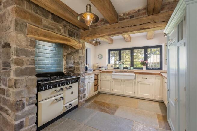 Overfield Lodge Kitchen Dining Room-3.jpg