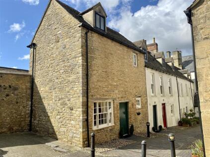 White Hart Mews, Chipping Norton