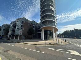 6, Marlborough House, Admiralty Road, Portsmouth PO1 3GW