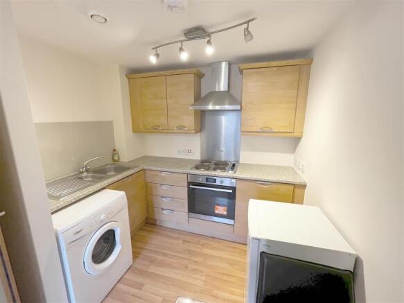 Kitchen.JPG