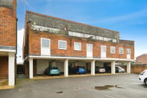 8, Shakespeare Court, Chaucer Way, Hoddesdon EN11 9QS