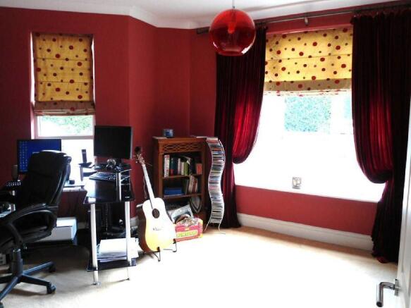 Photo 6