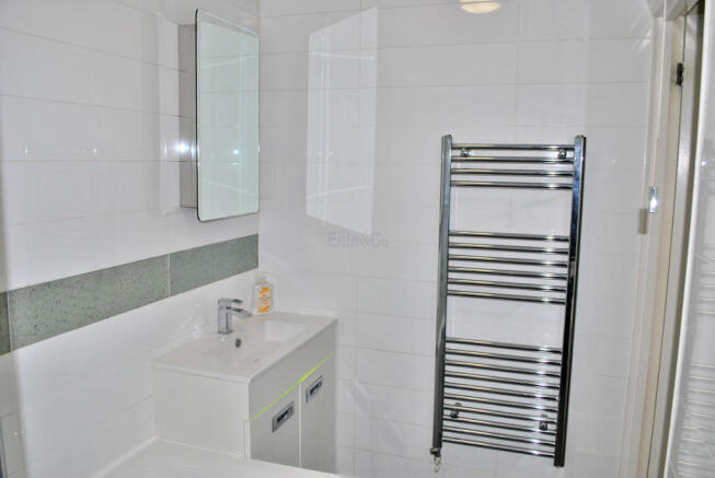 GF Bathroom