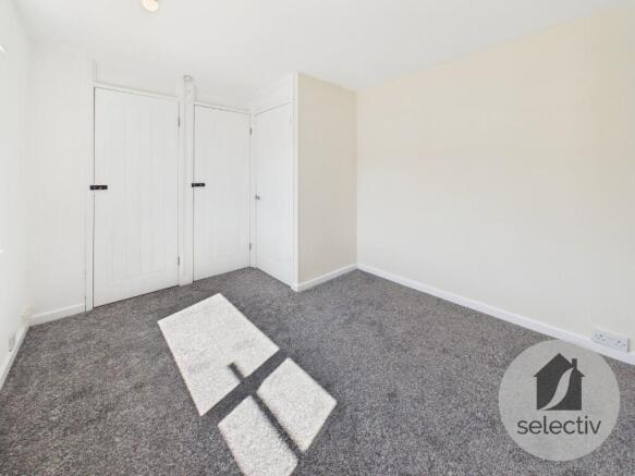 3 bed Town House for sale Image 9