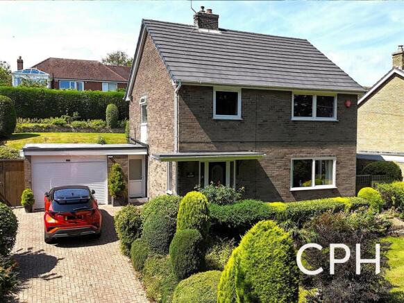 3 bed Detached for sale in scarborough