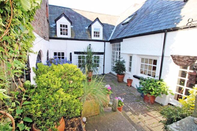 Courtyard Garden