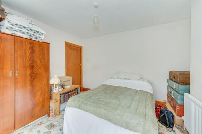 3 bed Semi-Detached for sale Image 10