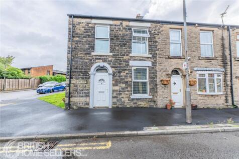 Charlestown Road, Glossop, Derbyshire, SK13