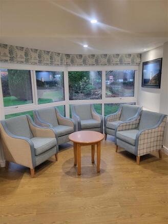 Owners Lounge 1.jpg