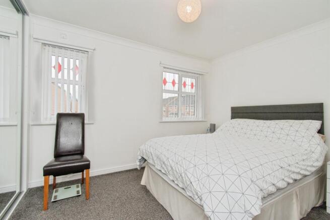 2 bed Terraced for sale Image 4