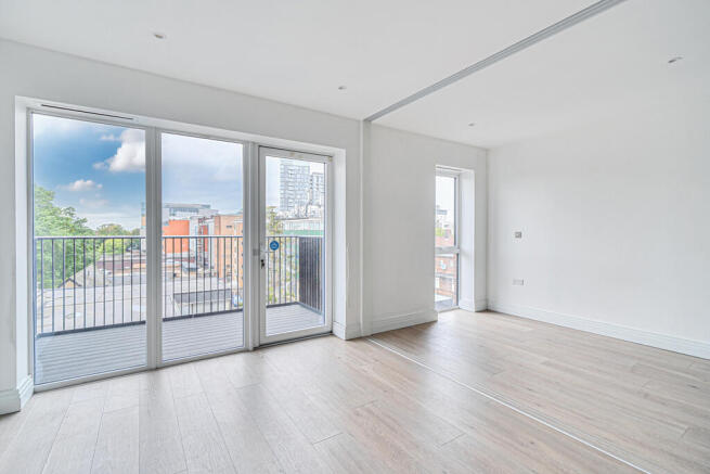 1350478-5-68cac49...